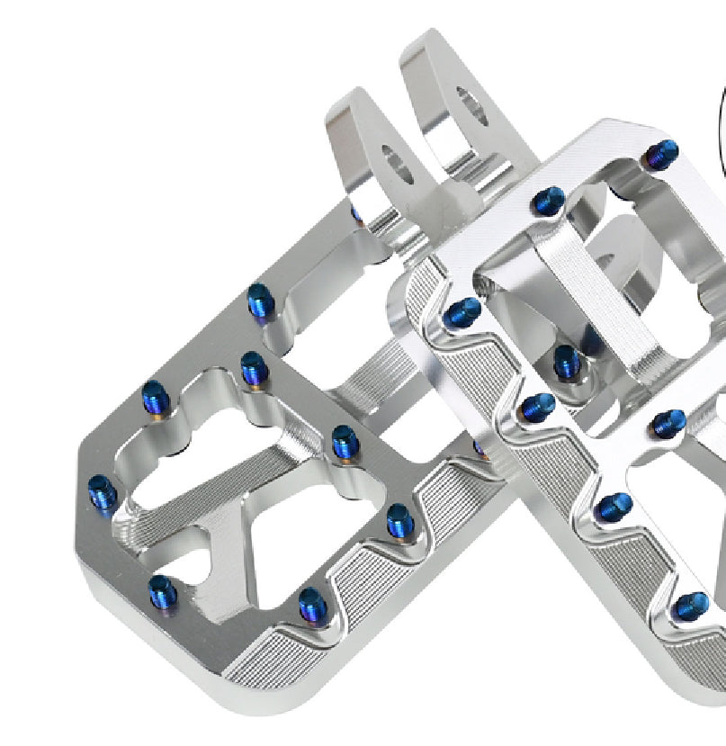 Foot pegs